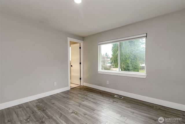 12725 Roosevelt Way NE, Seattle, WA 98125