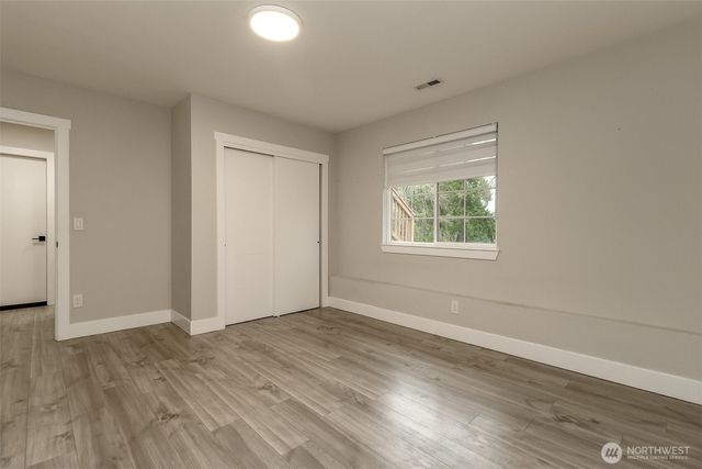 12725 Roosevelt Way NE, Seattle, WA 98125