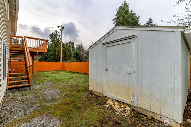 12725 Roosevelt Way NE, Seattle, WA 98125