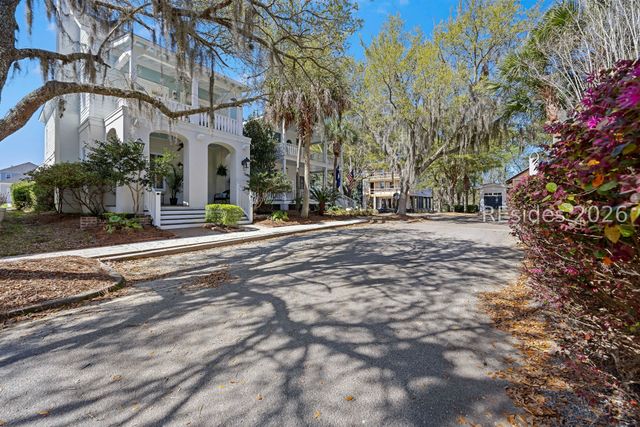 2728 Satilla Blvd, Beaufort, SC 29902