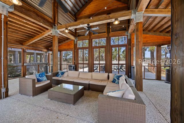 2728 Satilla Blvd, Beaufort, SC 29902