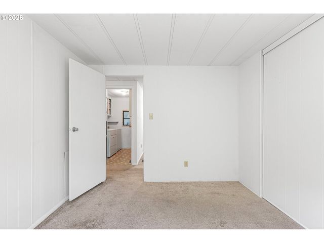 1600 RHODODENDRON Dr 429, Florence, OR 97439