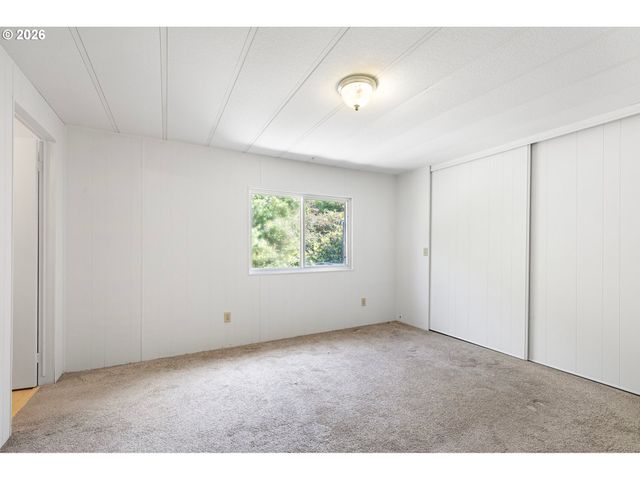 1600 RHODODENDRON Dr 429, Florence, OR 97439