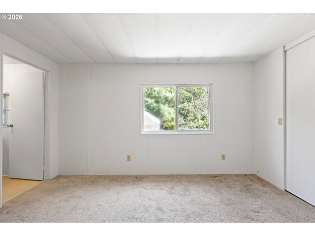 1600 RHODODENDRON Dr 429, Florence, OR 97439