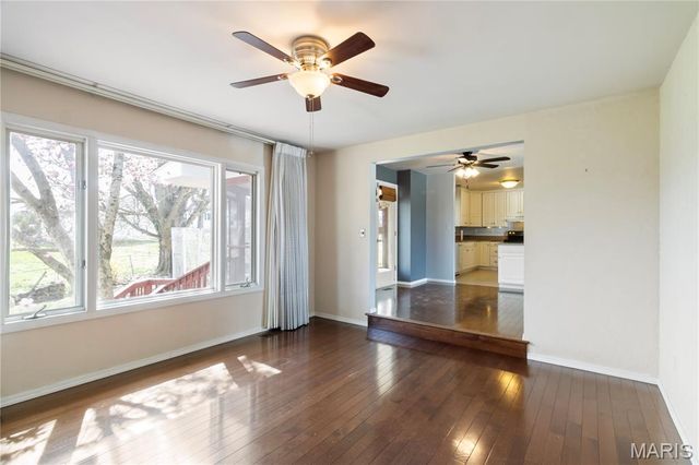 3644 Crestview Drive, Hillsboro, MO 63050