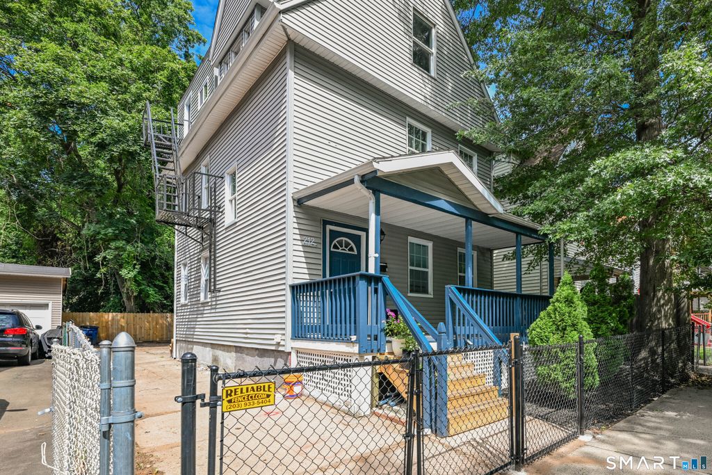 212 Newhall Street, New Haven, CT 06511