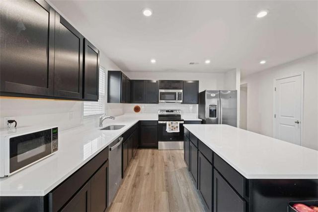 9060 Celtic Drive, Winston, GA 30187