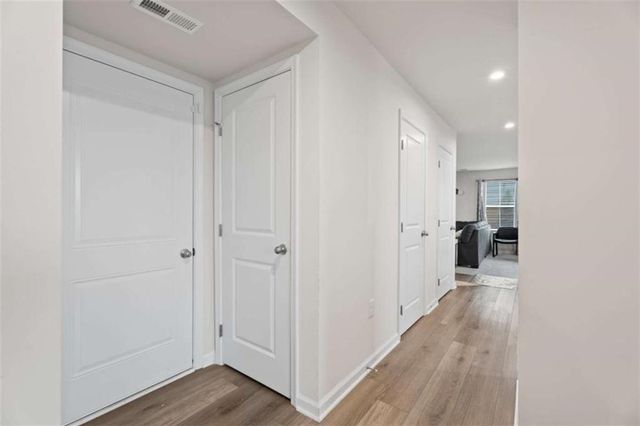 9060 Celtic Drive, Winston, GA 30187