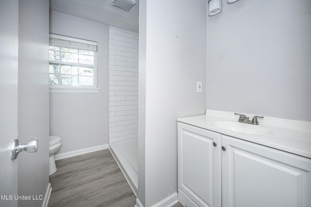 201 Audrey Circle, Ocean Springs, MS 39564