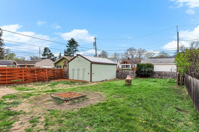 3845 Perry Avenue N, Robbinsdale, MN 55422