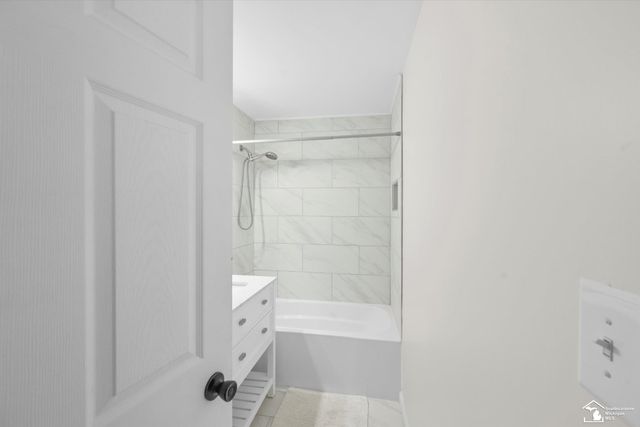 524 N Roessler Street, Monroe, MI 48162