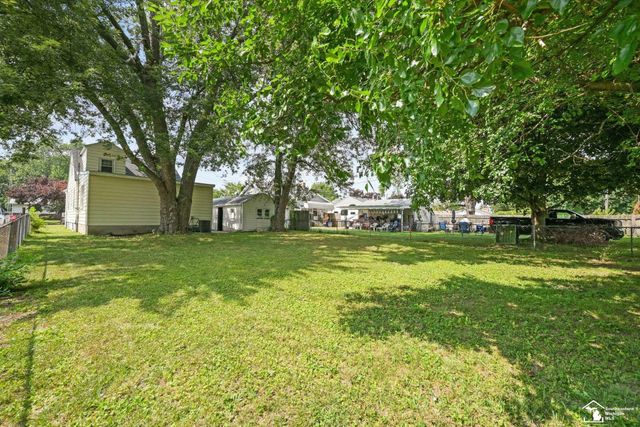 524 N Roessler Street, Monroe, MI 48162