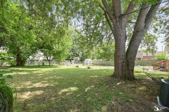524 N Roessler Street, Monroe, MI 48162