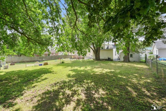 524 N Roessler Street, Monroe, MI 48162