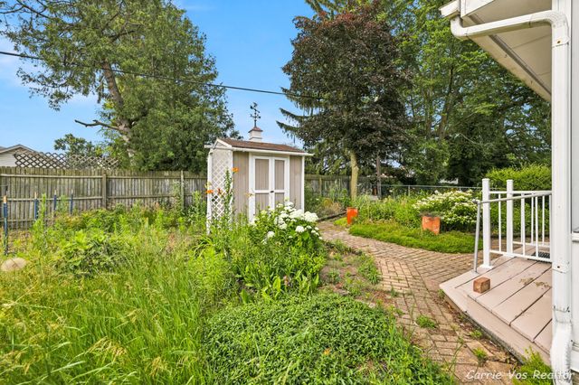 736 Halena Street Ne, City Of Grand Rapids, MI 49505