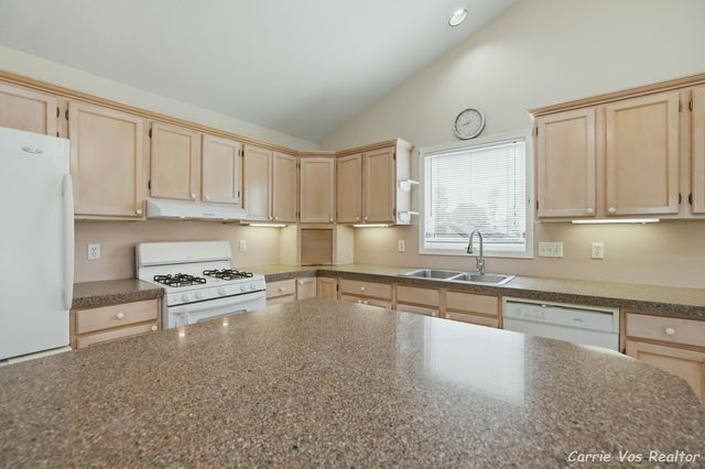 736 Halena Street Ne, City Of Grand Rapids, MI 49505