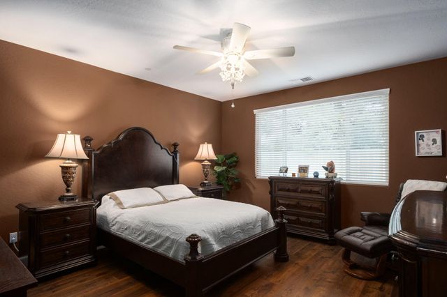 3132 S Kennedy Street, Visalia, CA 93292