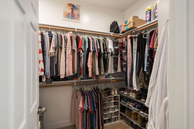 3132 S Kennedy Street, Visalia, CA 93292