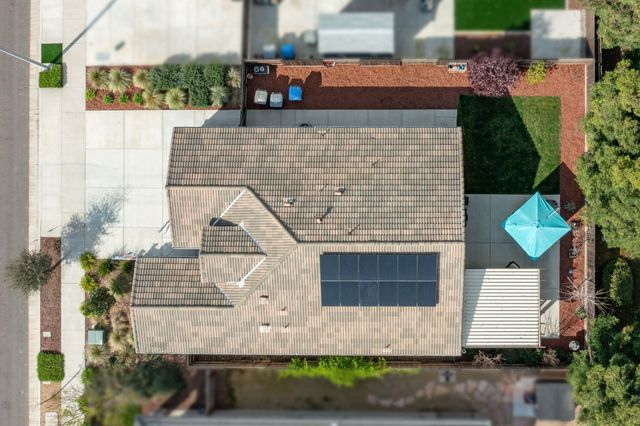 3132 S Kennedy Street, Visalia, CA 93292