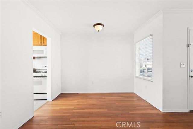 17414 Burma Street, Encino (los Angeles), CA 91316