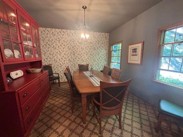 2S590 Seraph Holmes Court, Warrenville, IL 60555