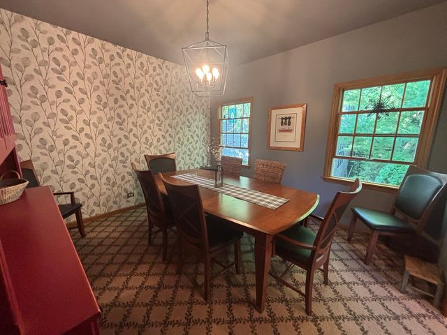 2S590 Seraph Holmes Court, Warrenville, IL 60555