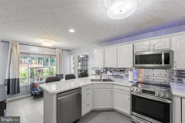 288 LAUCK DR, Winchester, VA 22603