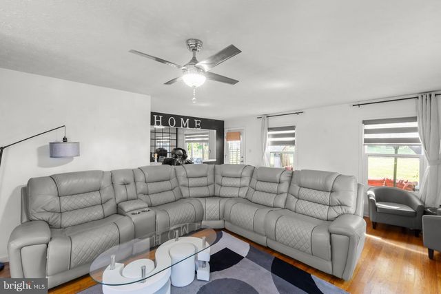 288 LAUCK DR, Winchester, VA 22603