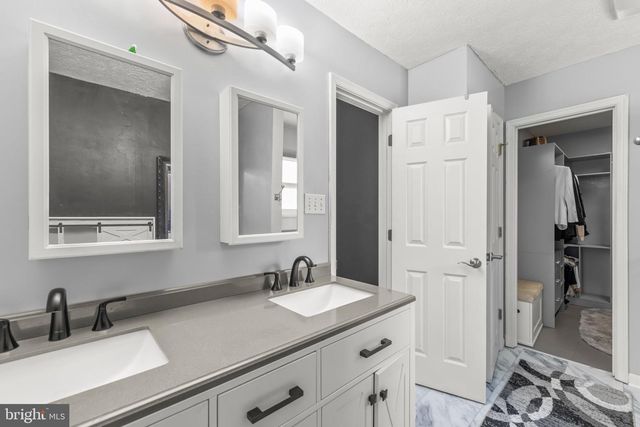 288 LAUCK DR, Winchester, VA 22603
