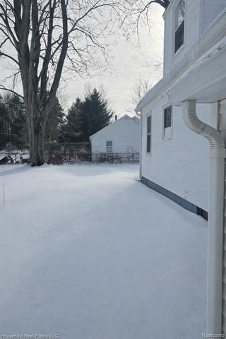 4080 Parker Road, Fort Gratiot, MI 48059