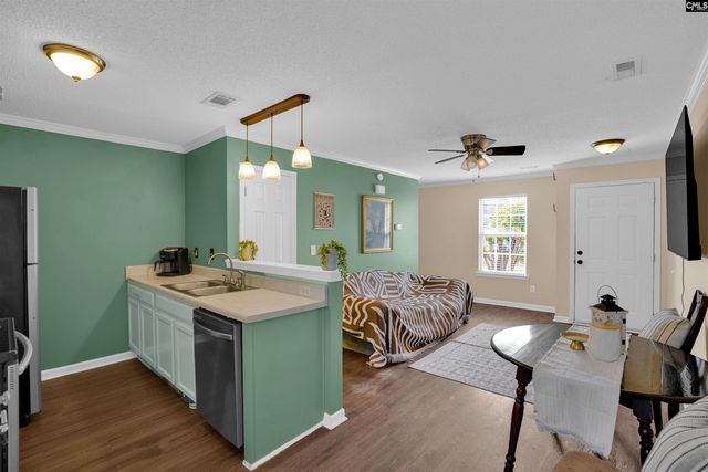 203 E Waverly Place Court, Columbia, SC 29229