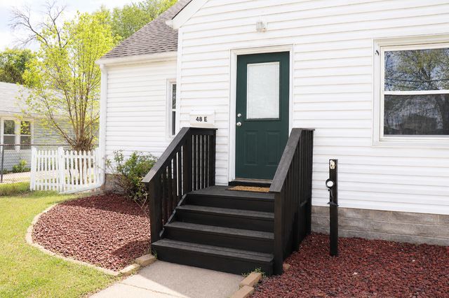 48 Sidney Street E, Saint Paul, MN 55107