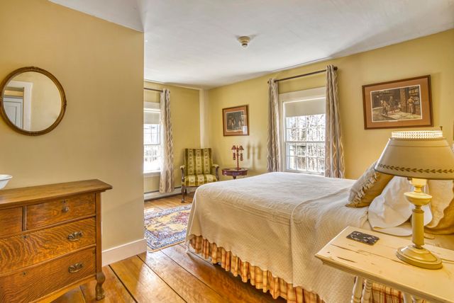 499 Andover Road, New London, NH 03257