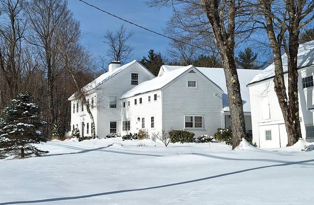 499 Andover Road, New London, NH 03257