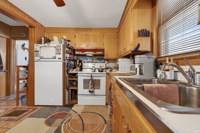 1229 S ARMSTRONG Street, Kokomo, IN 46901