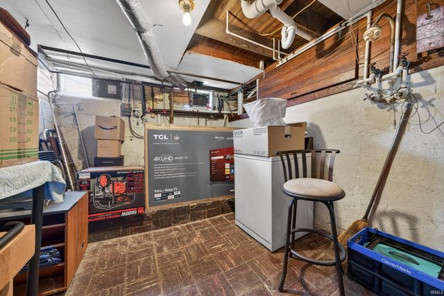 1229 S ARMSTRONG Street, Kokomo, IN 46901