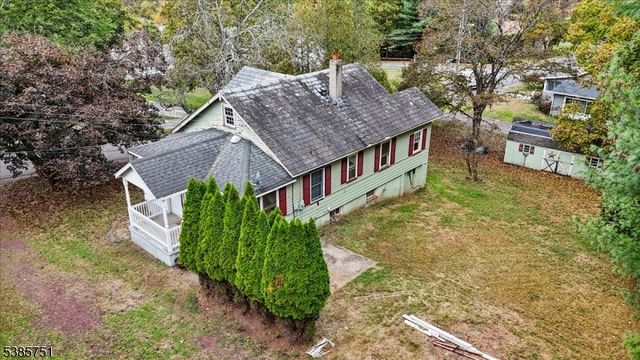 31 Stover Ave, Milford Boro, NJ 08848