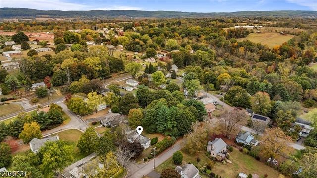 31 Stover Ave, Milford Boro, NJ 08848