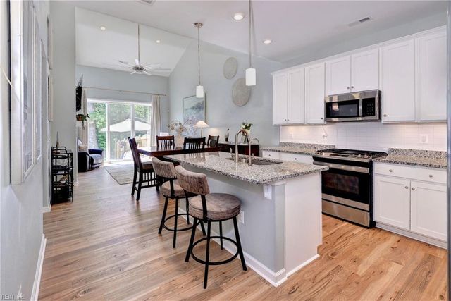 5221 Twilight CT, Toano, VA 23168