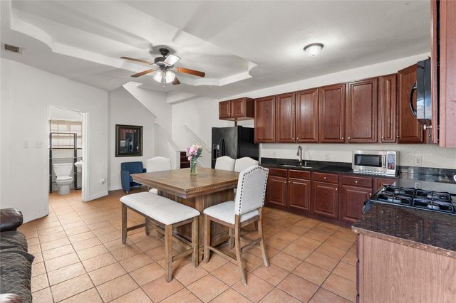 6917 Palestine Street, Houston, TX 77020