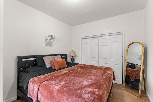 6917 Palestine Street, Houston, TX 77020