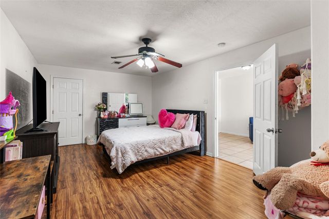 6917 Palestine Street, Houston, TX 77020