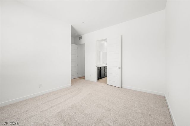 10142 Diana Summit Street, Las Vegas, NV 89143