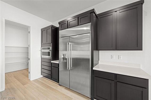 10142 Diana Summit Street, Las Vegas, NV 89143