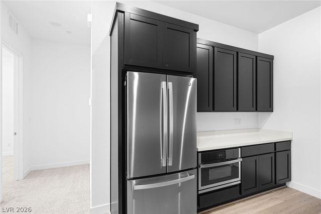 10142 Diana Summit Street, Las Vegas, NV 89143