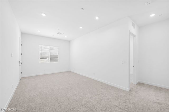 10142 Diana Summit Street, Las Vegas, NV 89143