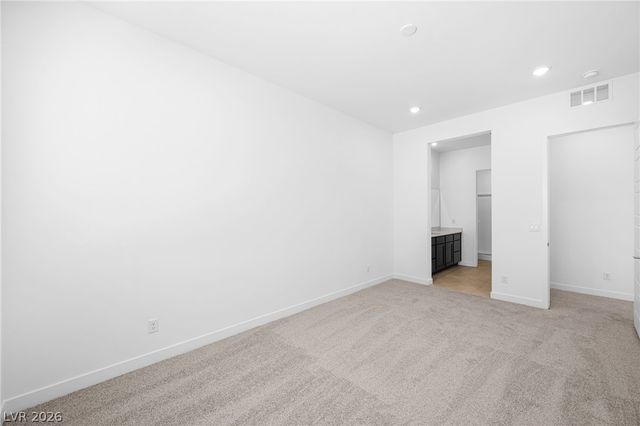 10142 Diana Summit Street, Las Vegas, NV 89143