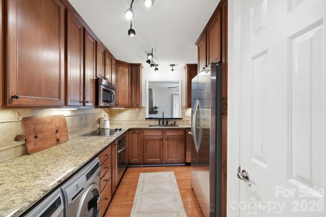 510 N Poplar Street C, Charlotte, NC 28202