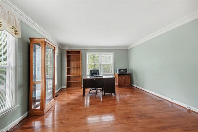 1801 Dantzler Drive, High Point, NC 27265
