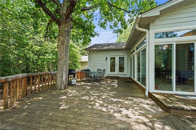1801 Dantzler Drive, High Point, NC 27265